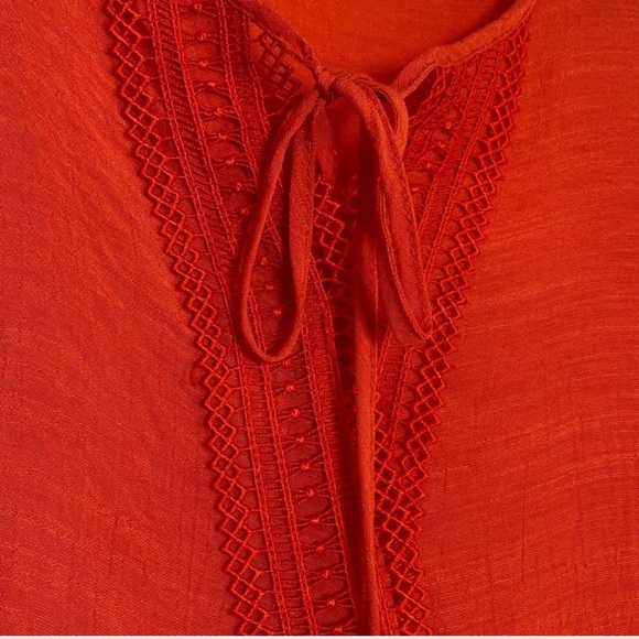 NWT Boho Ruffle Flutter Sleeve Peplum Top Lace Crochet Bib Tie Neck Gauzy Top - Picture 4 of 6